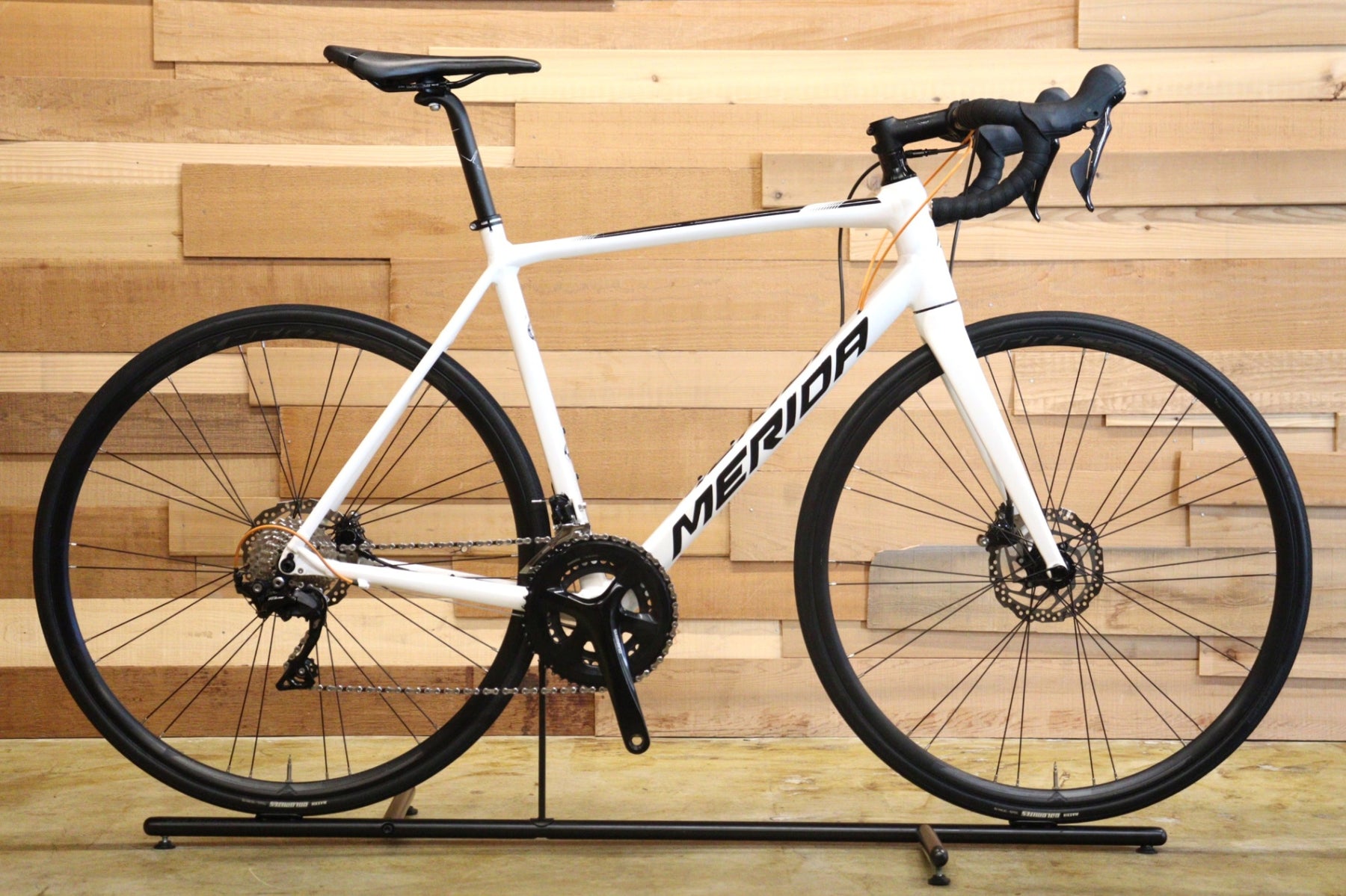 メリダ MERIDA スクルトゥーラ SCULTURA 400 DISC 2020年モデル 105