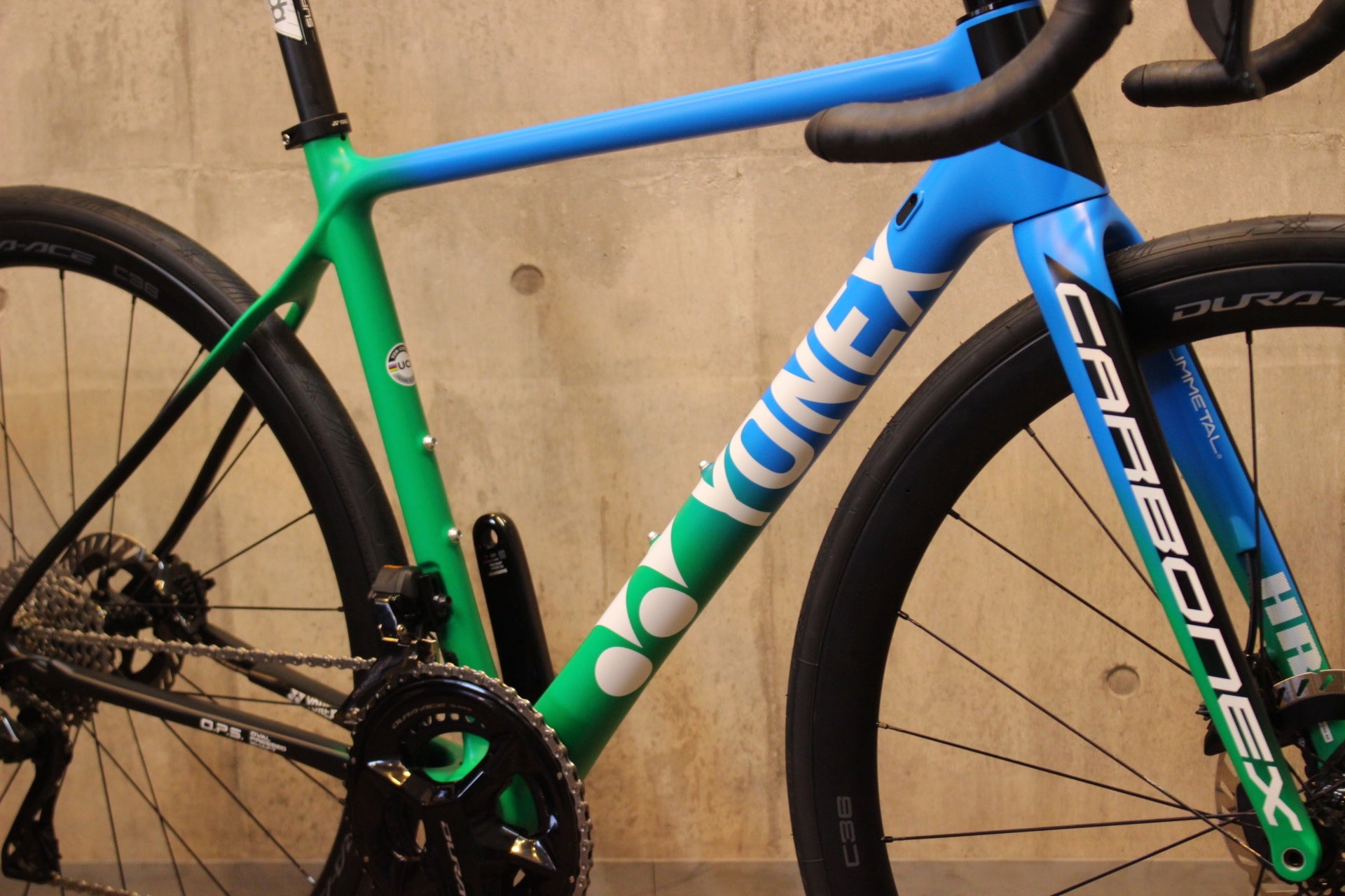 ヨネックス YONEX カーボネックス CARBONEX HR DISC XSサイズ シマノ