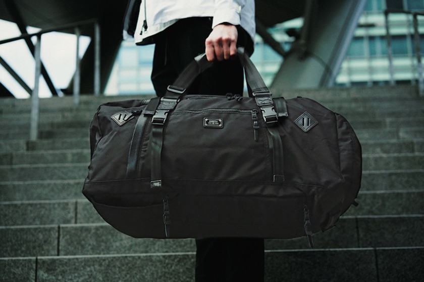 圧倒的にタフで大容量。外遊び心を刺激する、AS2OVの新作バッグに注目