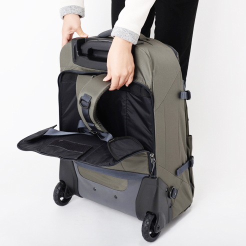 アウトドア的機能を盛り込んだ、カリマーの新型キャリーケースが旅好き