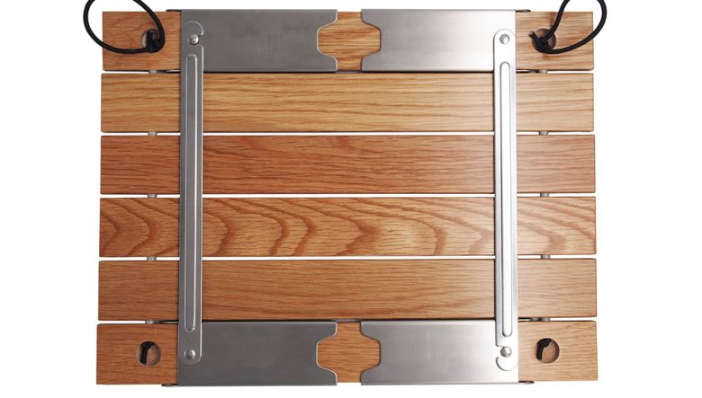 キャプテンスタッグのあの人気ロールテーブルが、ウッド天板仕様に変身