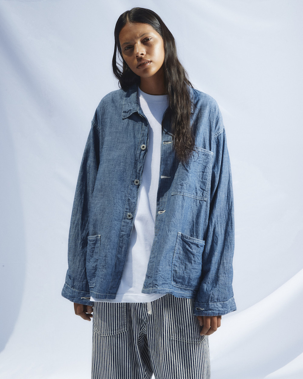 ポストオーバーオールズの新作シャツは、ミリタリーの珍品が元ネタ