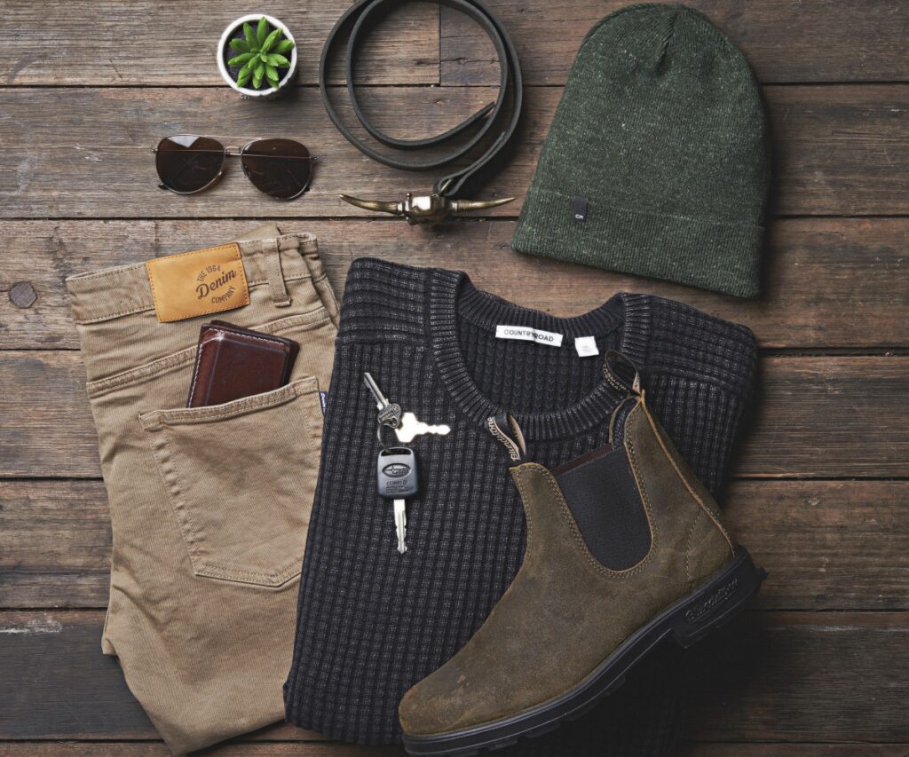 ブランドストーンからフィールドに馴染むダークオリーブカラーが復刻