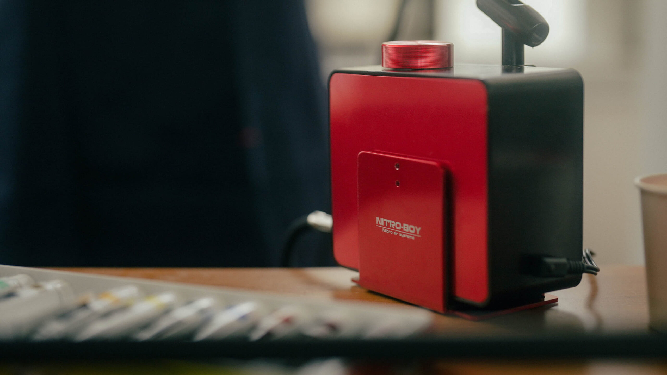 自宅で気軽に本格的な塗装が楽しめる。プラモデルやラジコンに最適な