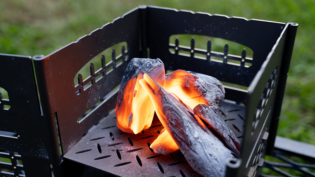 希少コラボ】ナチュモン×サンゾー工務店 RODAN クラック焚き火台 希少