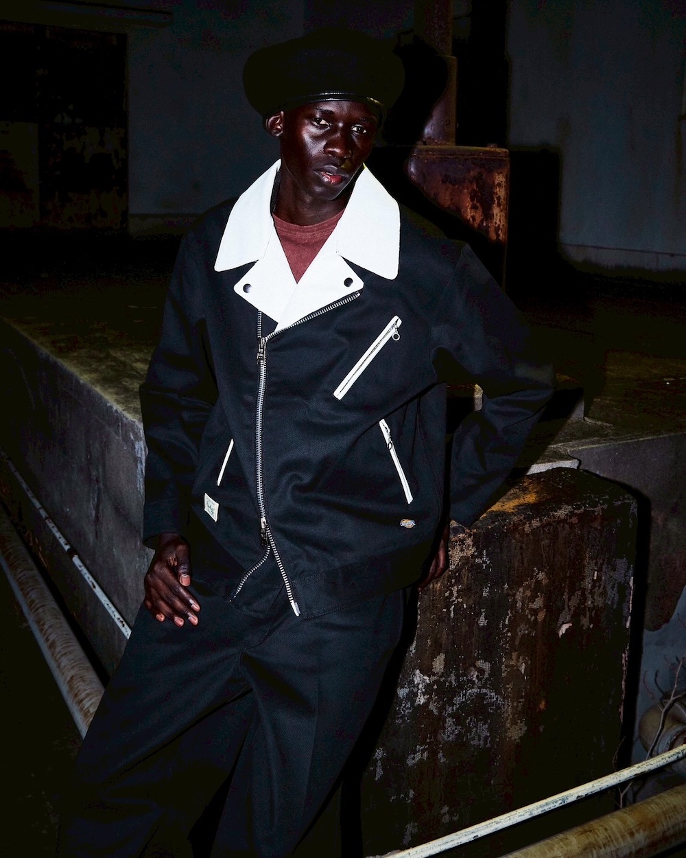 ショットとディッキーズによる最新コラボ。元旦リリースのアイテムは