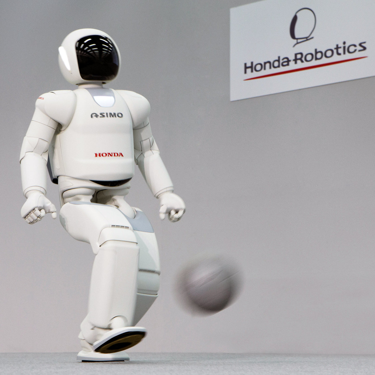 さよなら「アシモ」 夢の二足歩行ロボットが歩んだテクノロジーと