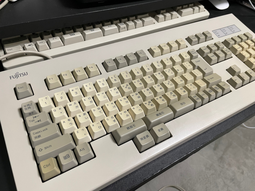 FUJITSU FMV-KB232の中古品を入手 | ICOの秘密