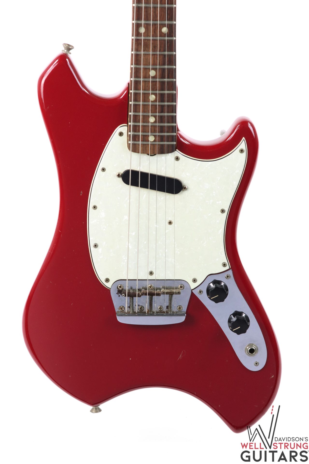 Swinger – Red – Davidson's Well Strung Guitars – We Buy and Sell