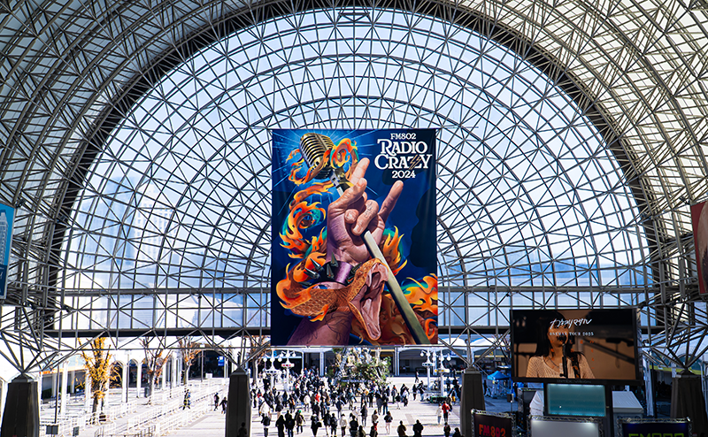 WHOLE9 | RADIO CRAZY 2024