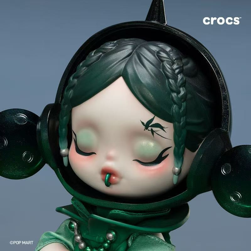 Skullpanda x CROCS OOTD Figure – WHOOPEA