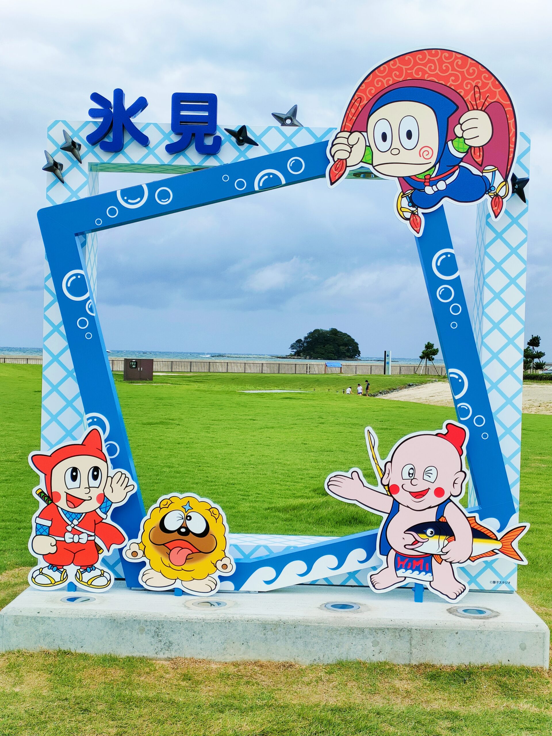 藤子不二雄のハットリくんフォトスポット ｜ ブログ ｜ WHARF&CO. ー