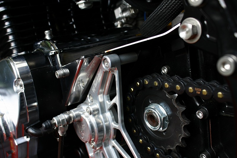 ZⅠ/ZⅡ/MK-Ⅱ油圧クラッチシリンダー(TYPE-Ⅰ)用セルモーターカバー