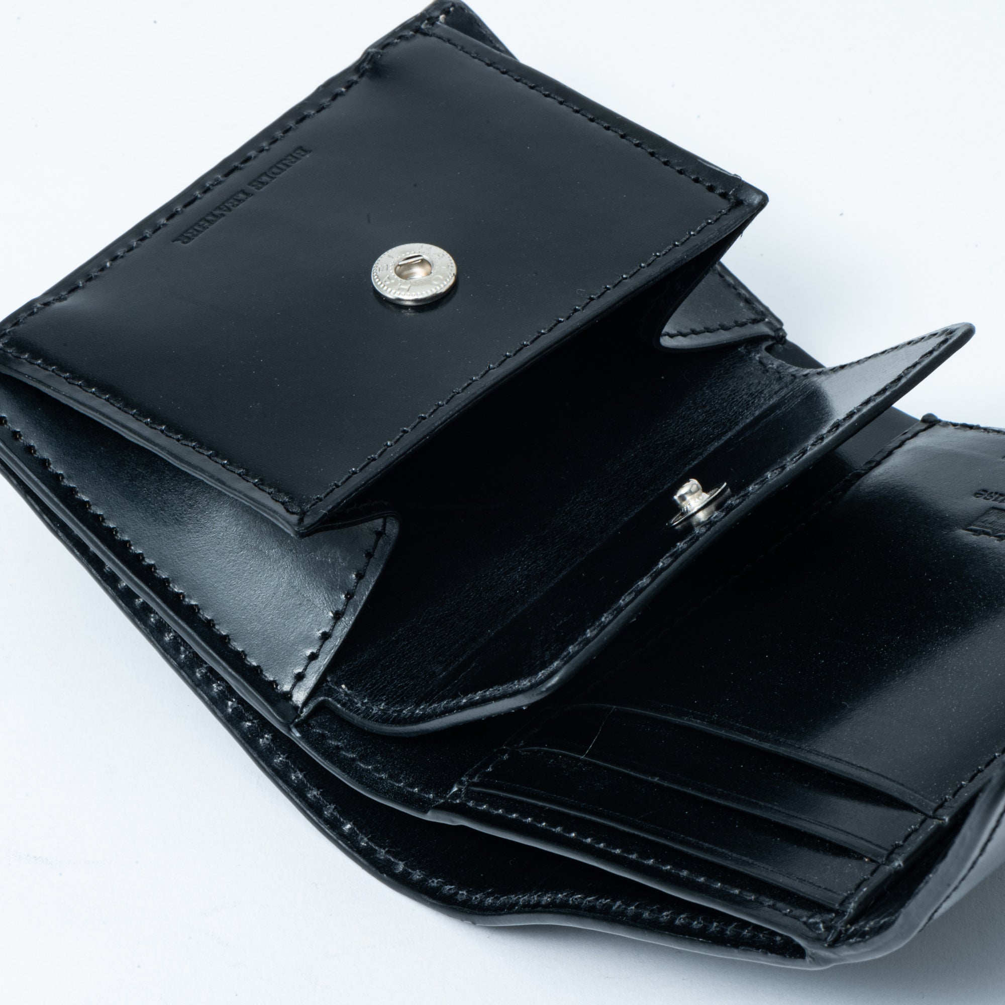 3つ折財布 ｜Whitehouse Cox｜ホワイトハウスコックス 公式オンライン