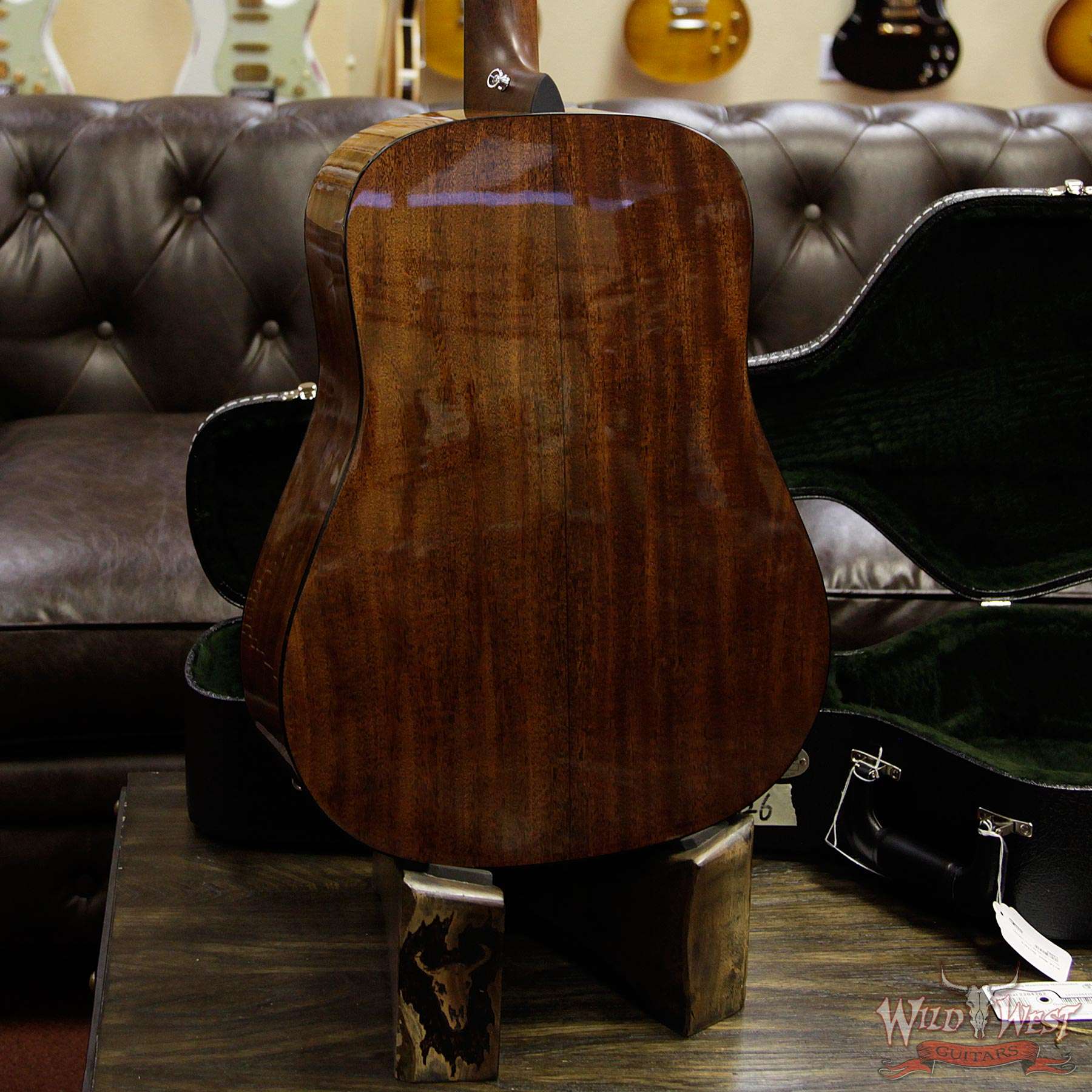 Martin USA Standard Series D-18 E LR Baggs Anthem Electric