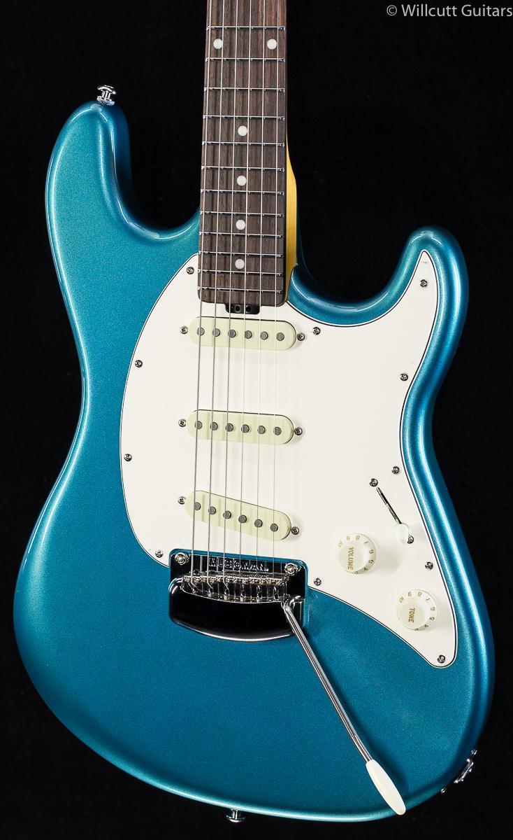 Ernie Ball Music Man Cutlass Trem Vintage Turquoise USED (576