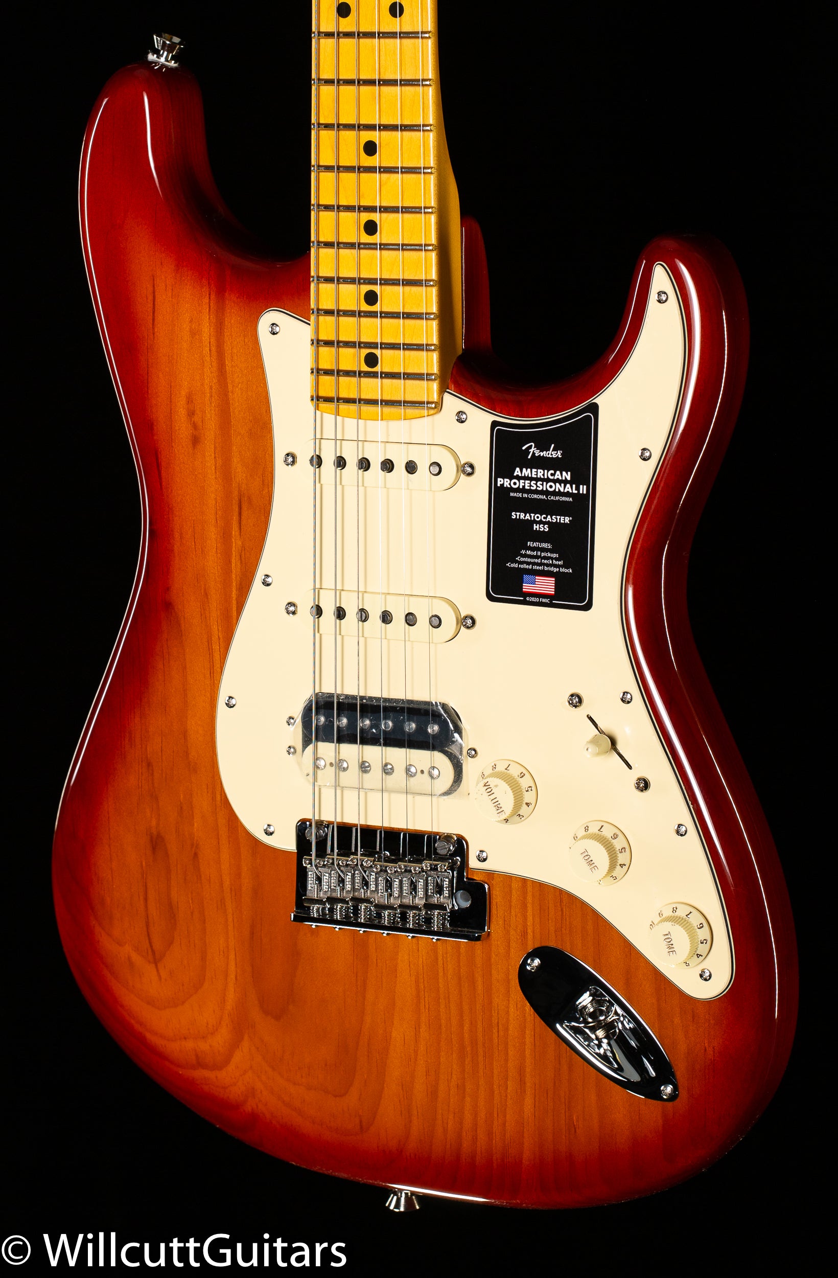 Fender American Professional II Stratocaster HSS Maple Fingerboard