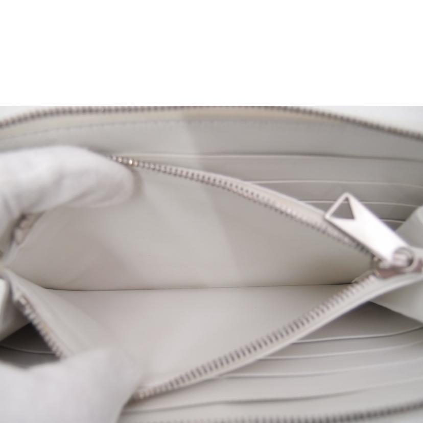 BOTTEGA VENETA ボッテガヴェネタ ラウンドファスナー長