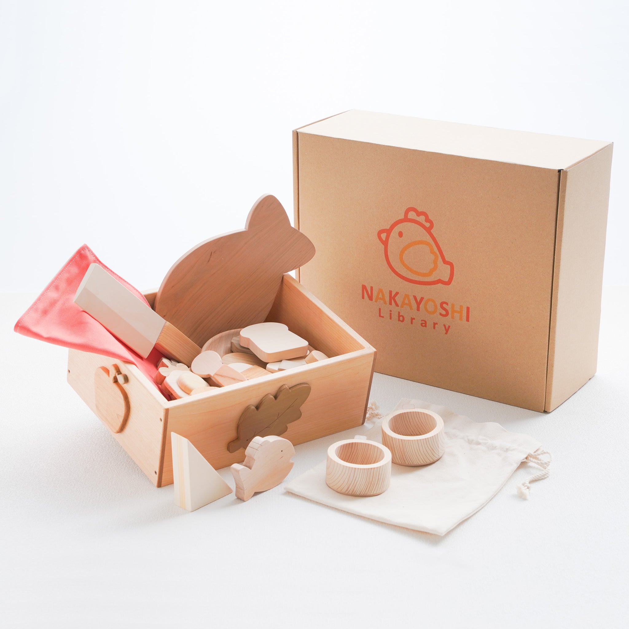 皇室ご愛用の木のおもちゃ – なかよしライブラリー