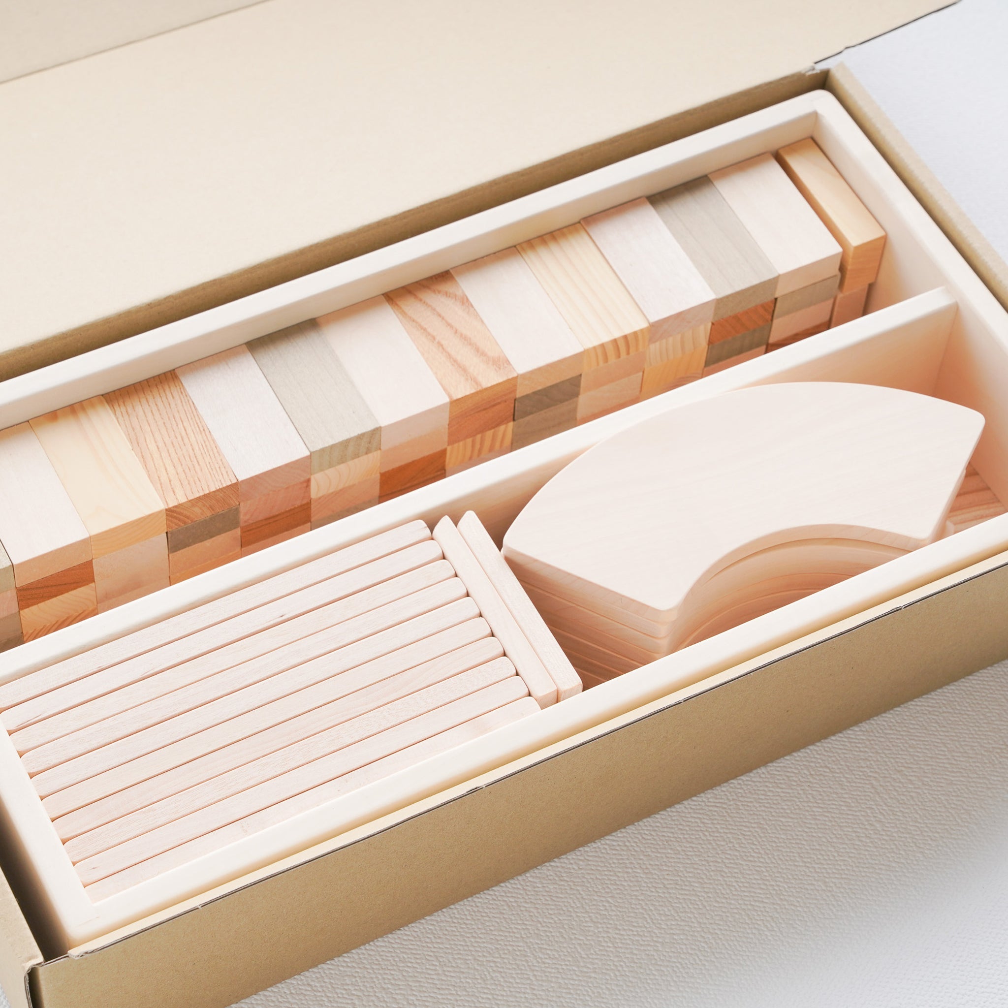 2018年グッドトイ受賞玩具～創造力を育む車のおもちゃ～ – なかよし