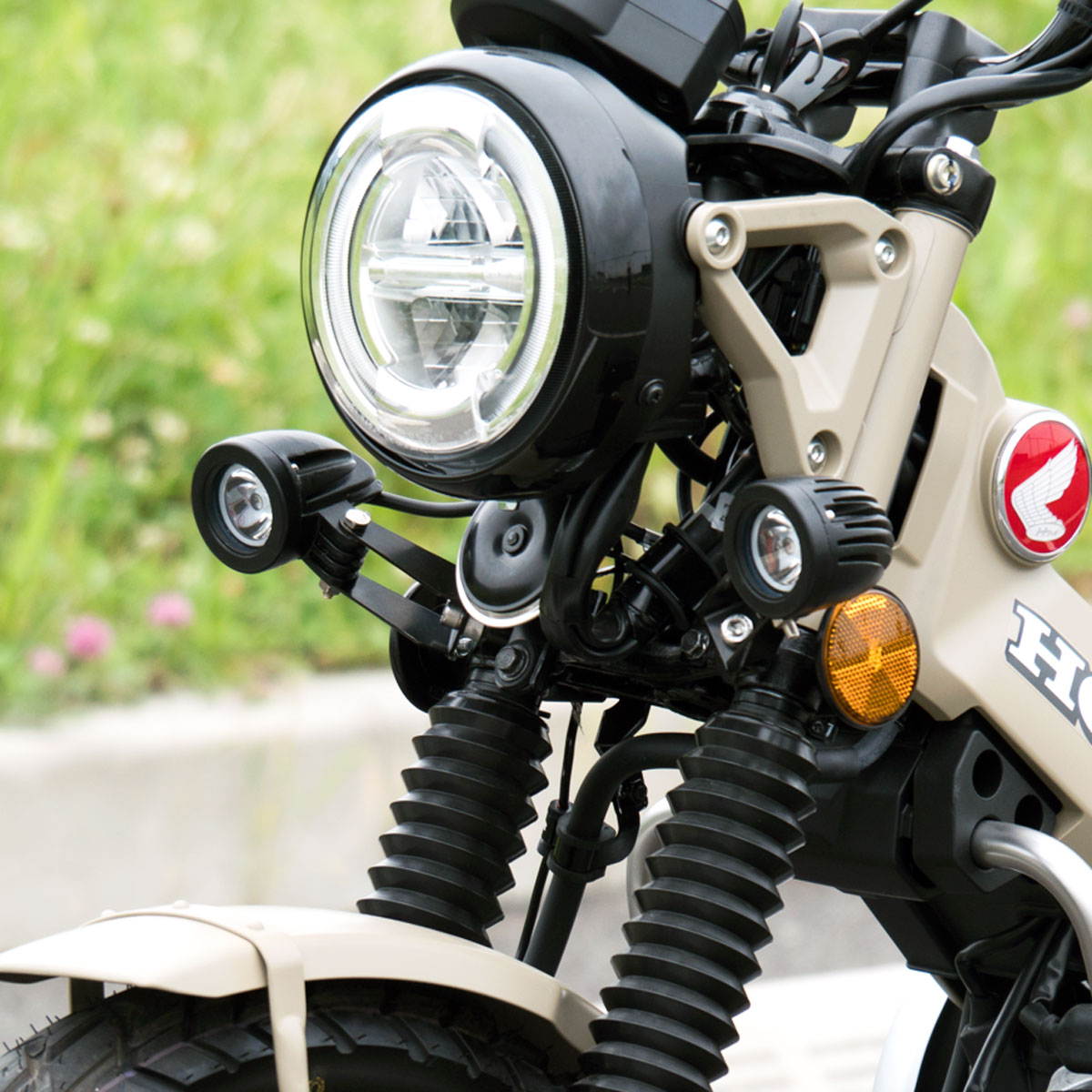 CT125 ハンターカブ 専用フォグランプキット - バイクパーツメーカー