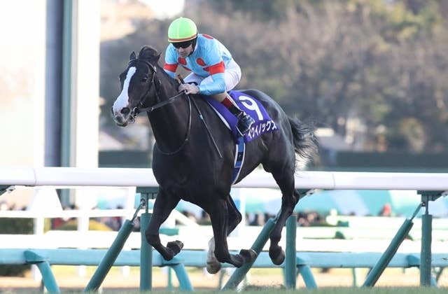 JRA賞授賞式】年度代表馬イクイノックス「ドバイシーマクラシックに