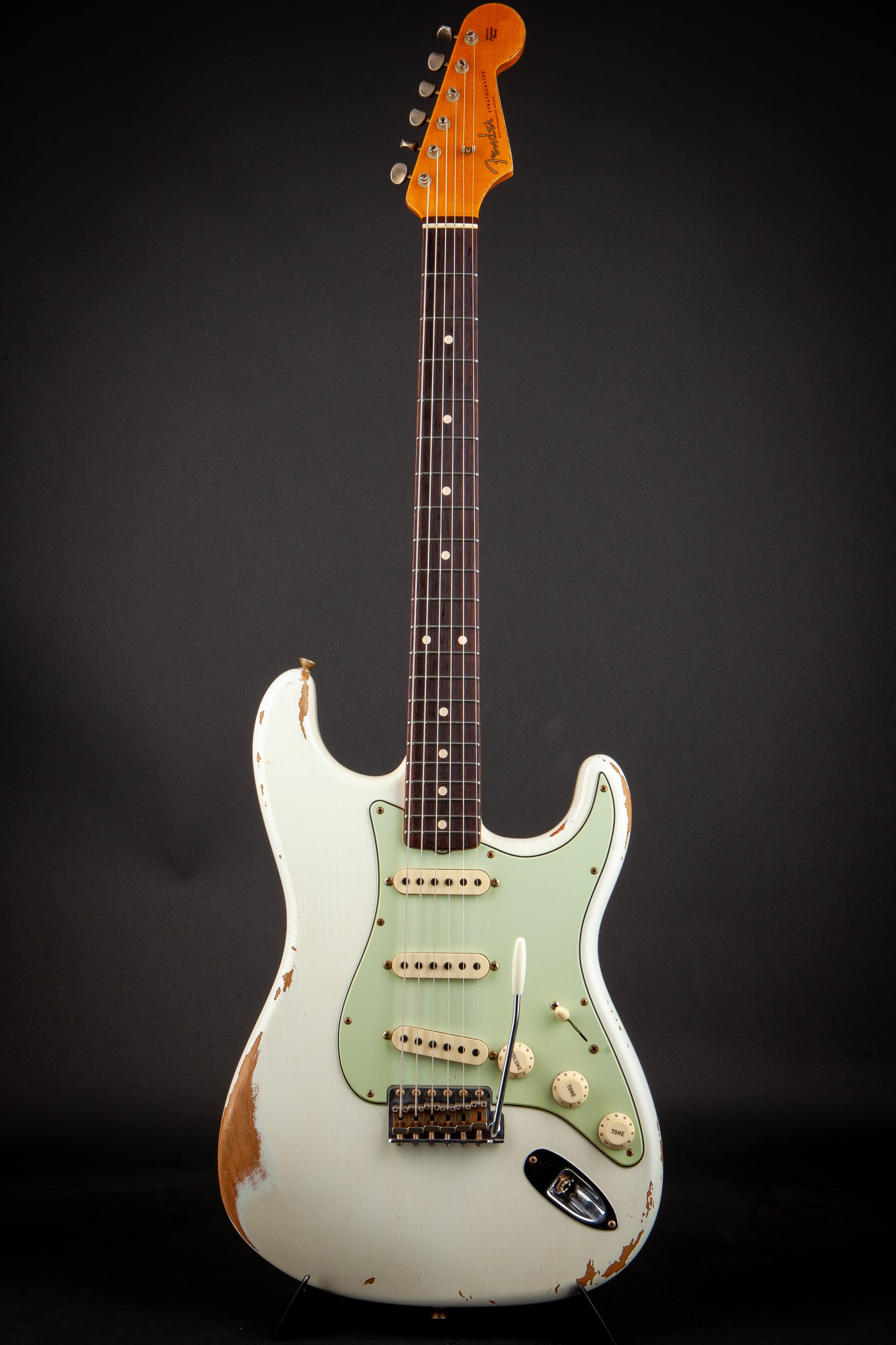 Fender Custom Shop: 59 Stratocaster Heavy Relic Aged Olympic White