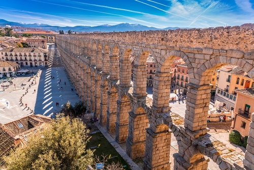 スペインの世界遺産「セゴビア旧市街と水道橋」とは？大聖堂も含めて