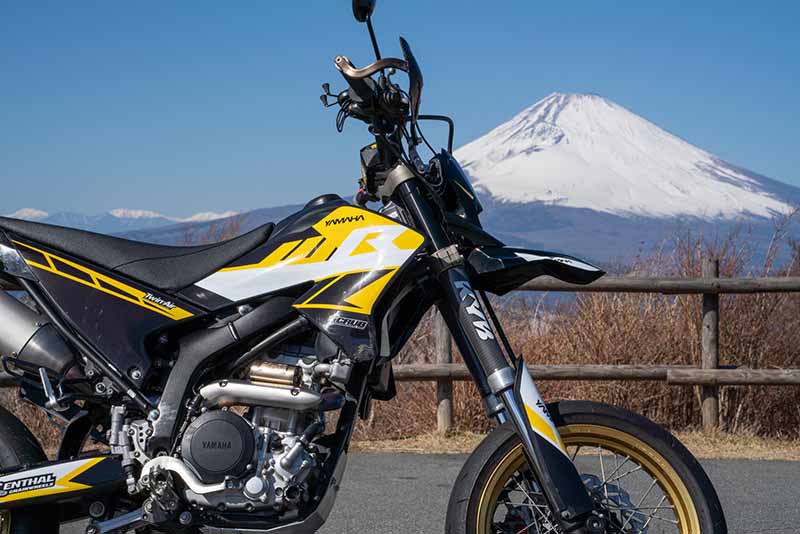 超簡単！WR250R/Xハイシート化解説！足つきから取付方法まで | WR250X
