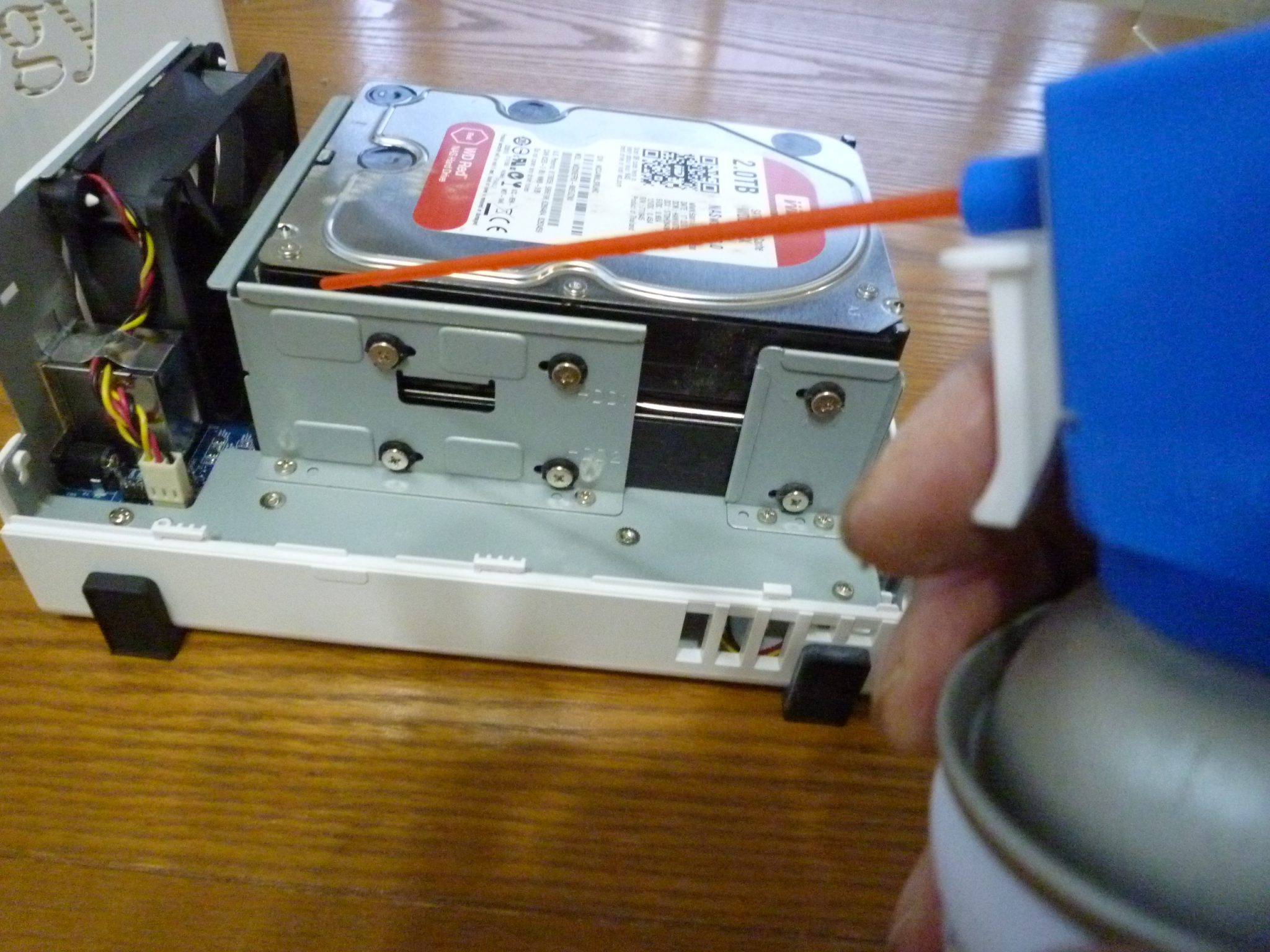 たまには掃除をしましょう～DiskStation DS218j | モノを使い倒す