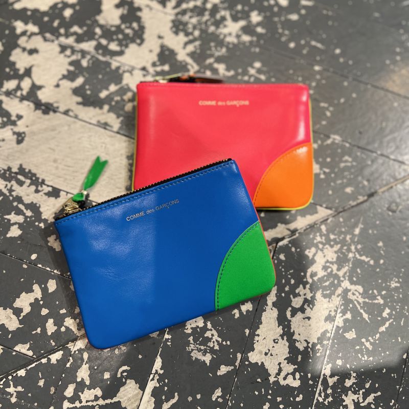 COMME des GARÇONS WALLET SUPER FLUO