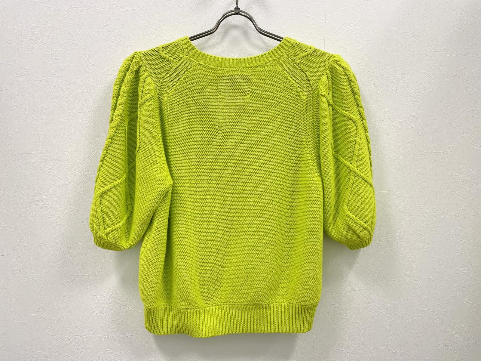 MUVEIL ミュベール フラワー刺繍プルオーバー