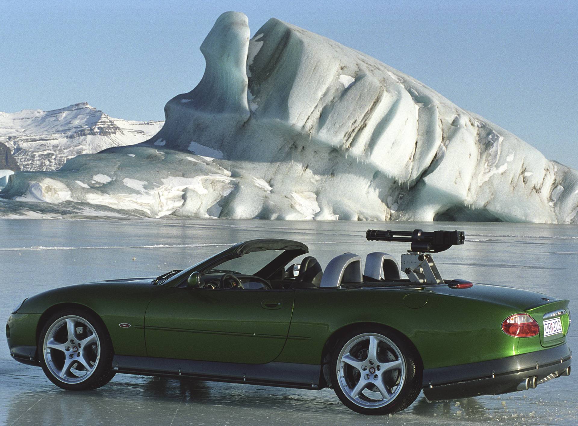 Jaguar XKR | James Bond 007