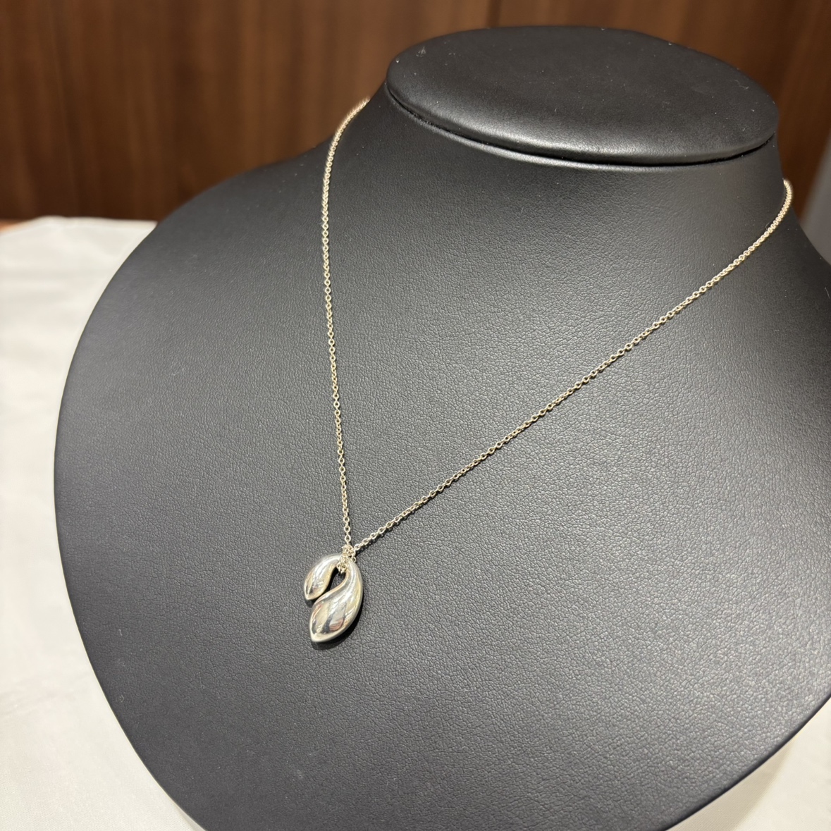 販売商品：ティファニー ネックレス ダブルティアドロップ 925｜上野