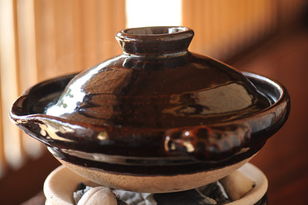 ほぼ日刊イトイ新聞 - うちの土鍋の宇宙。