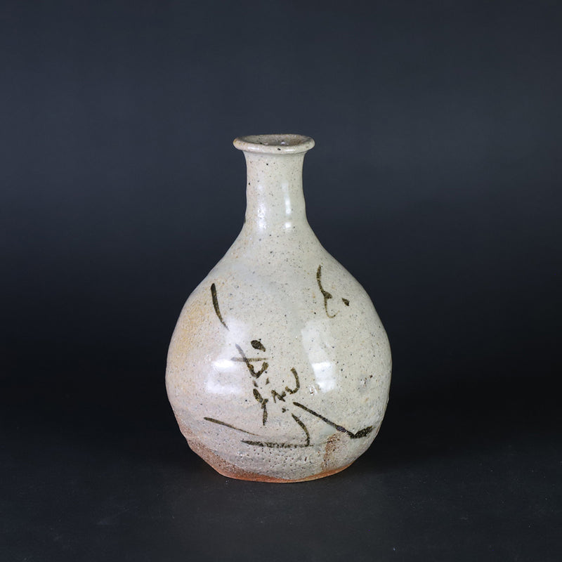 岡本作礼 作 絵唐津徳利（No.63） – ギャラリー一番館オンラインショップ