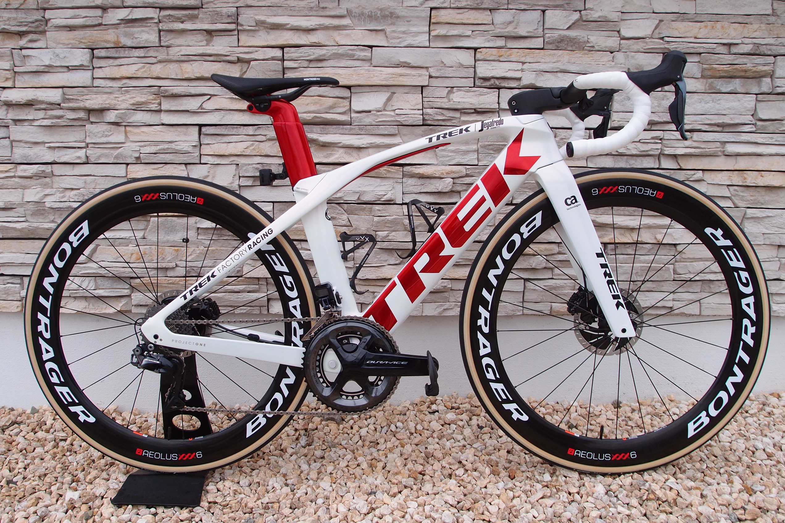 PROJECT ONE】TREK MADONE SLR 9 DISC[Shimano パワーメーター FC