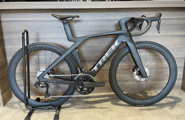 第7世代 TREK MADONE SLR（トレック マドン）入荷いたしました！大阪