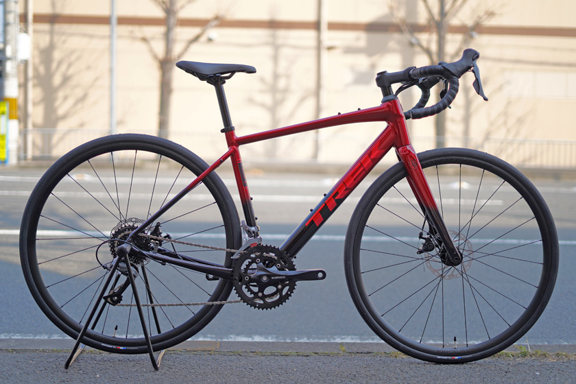 新生活に向けて通勤・通学に大人気！トレックのロードバイク(Domane