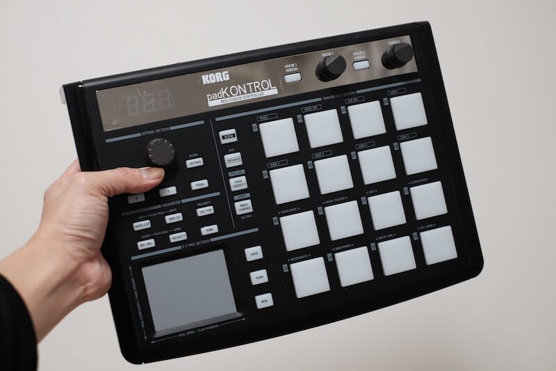 レビュー】KORG padKONTROLはXYパッドもついて使いやすいMIDI