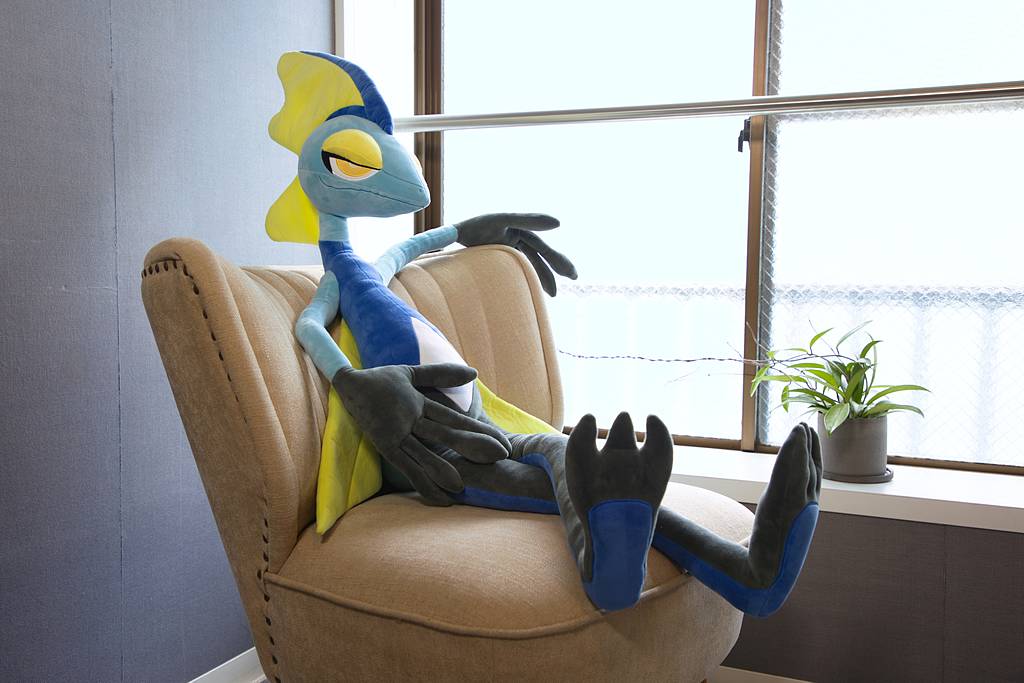 約120センチのビッグサイズ。「ポケモンぬいぐるみ エージェント