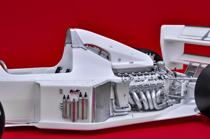 HONDA V12 RA122E/B McLaren MP4/7Aパーツ その1