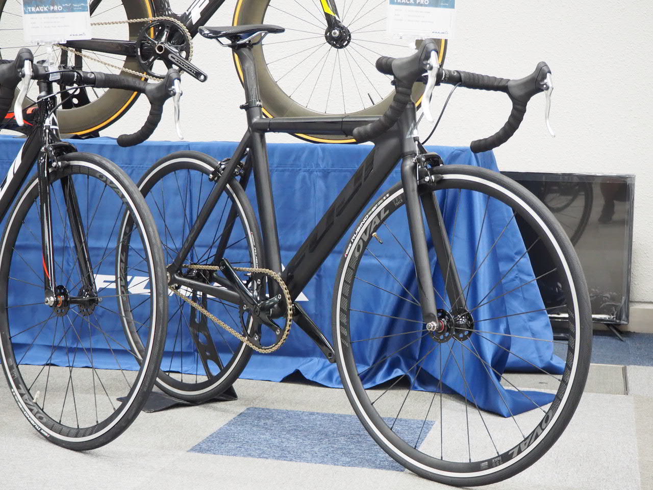 FUJI(フジ) TRACK PRO(トラックプロ) 完成車 2020 | サイクルショップ