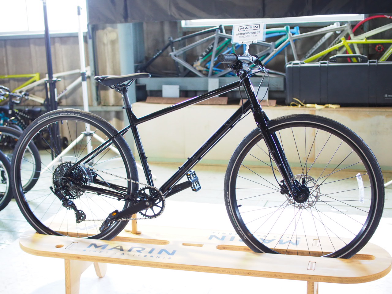 MARIN(マリン) MUIRWOODS29(ミアウッズ29) 完成車 2025 | サイクル