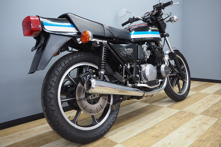 東京卍リベンジャーズに登場するFXってどんなバイク？カワサキ Z400FX