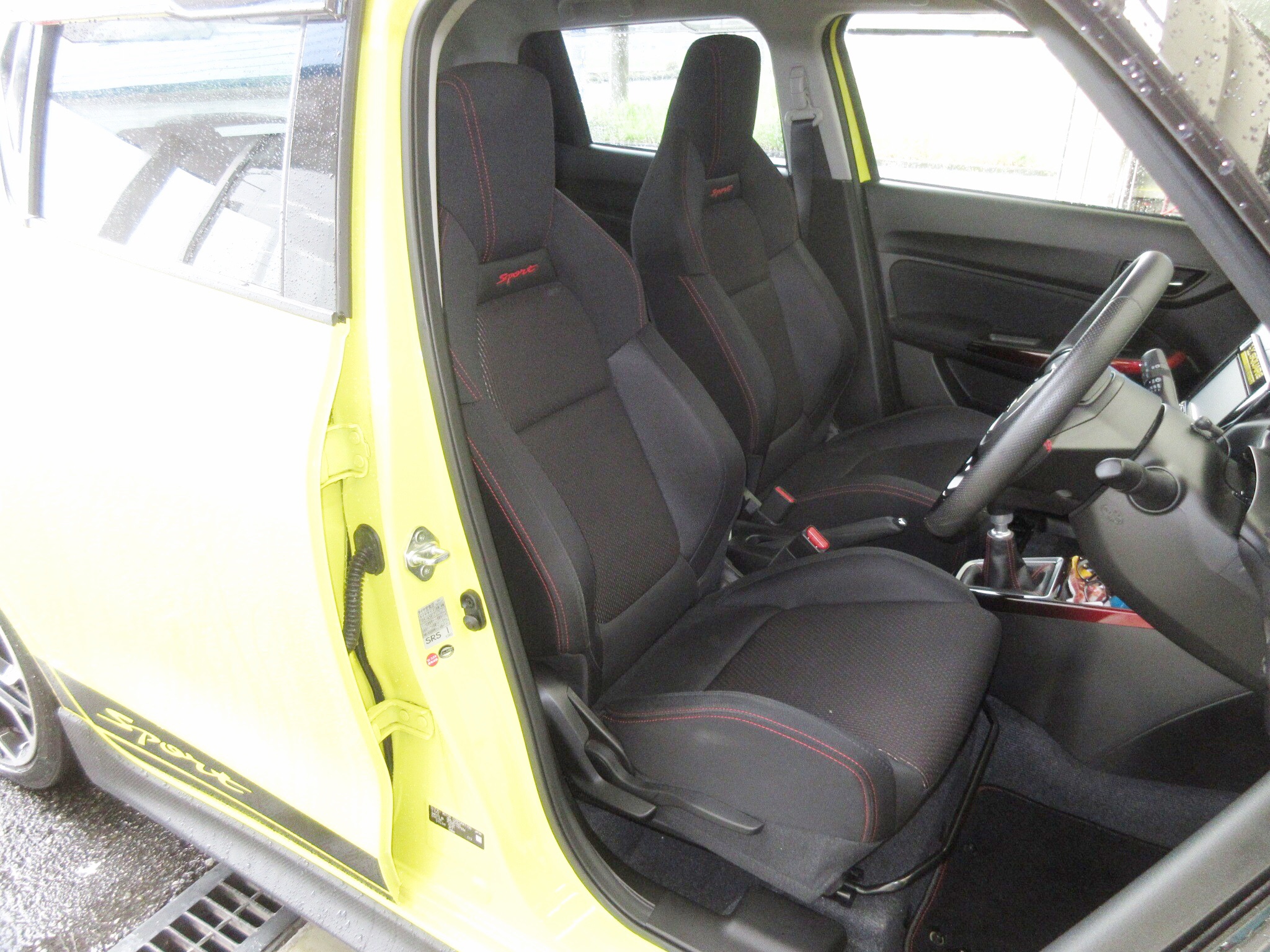 実際に座って選んだお気に入りのシートをこだわりのポジションで