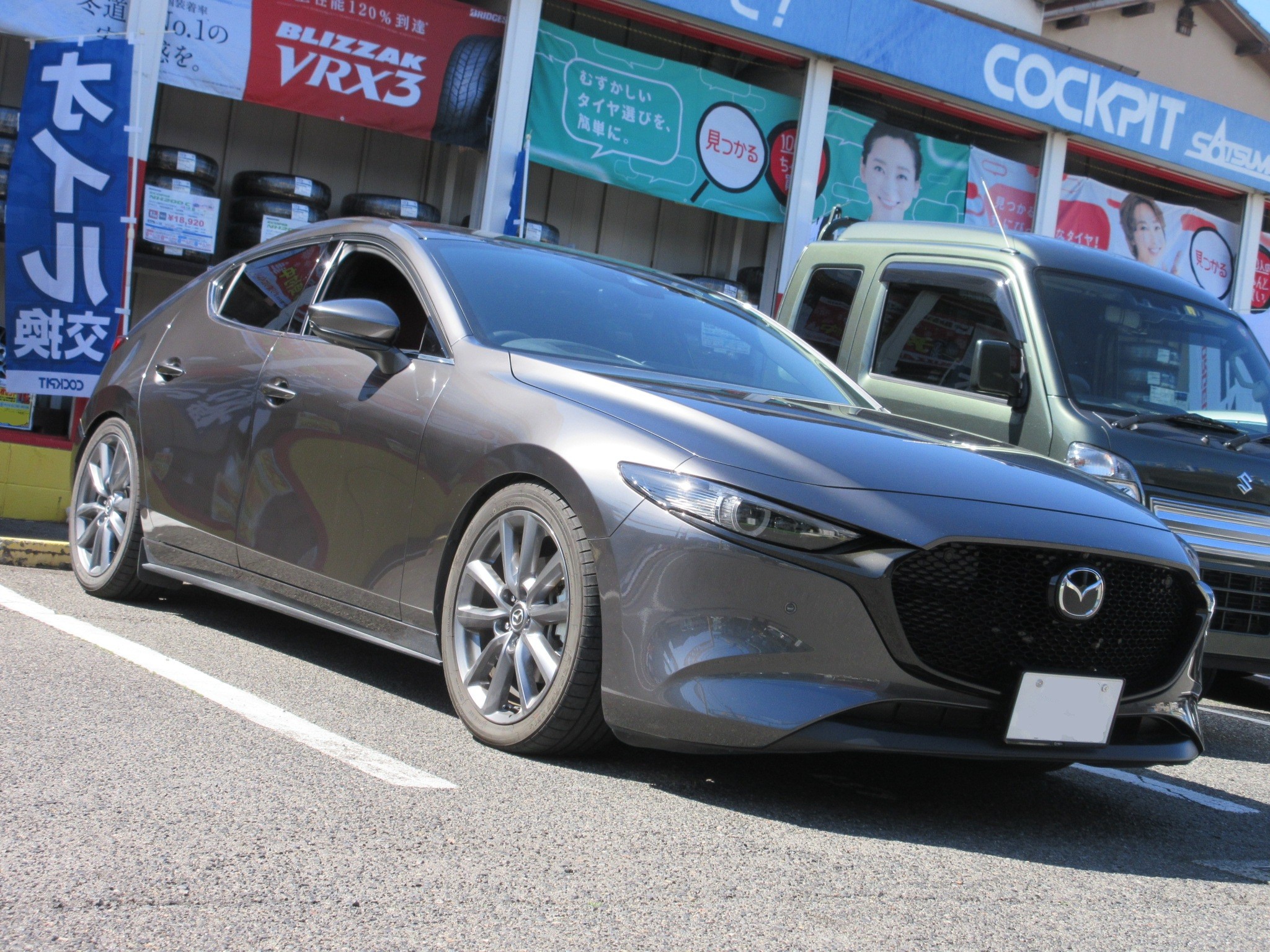 純正の雰囲気を残しつつ拘りのパーツチョイスにてカスタマイズした