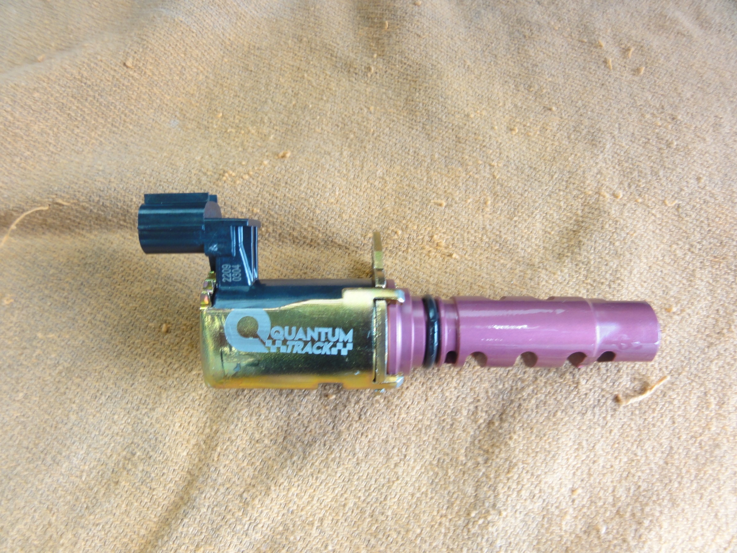 アクア（NHP10）レクソン製クァンタム・ソレノイド「TRACK」装着