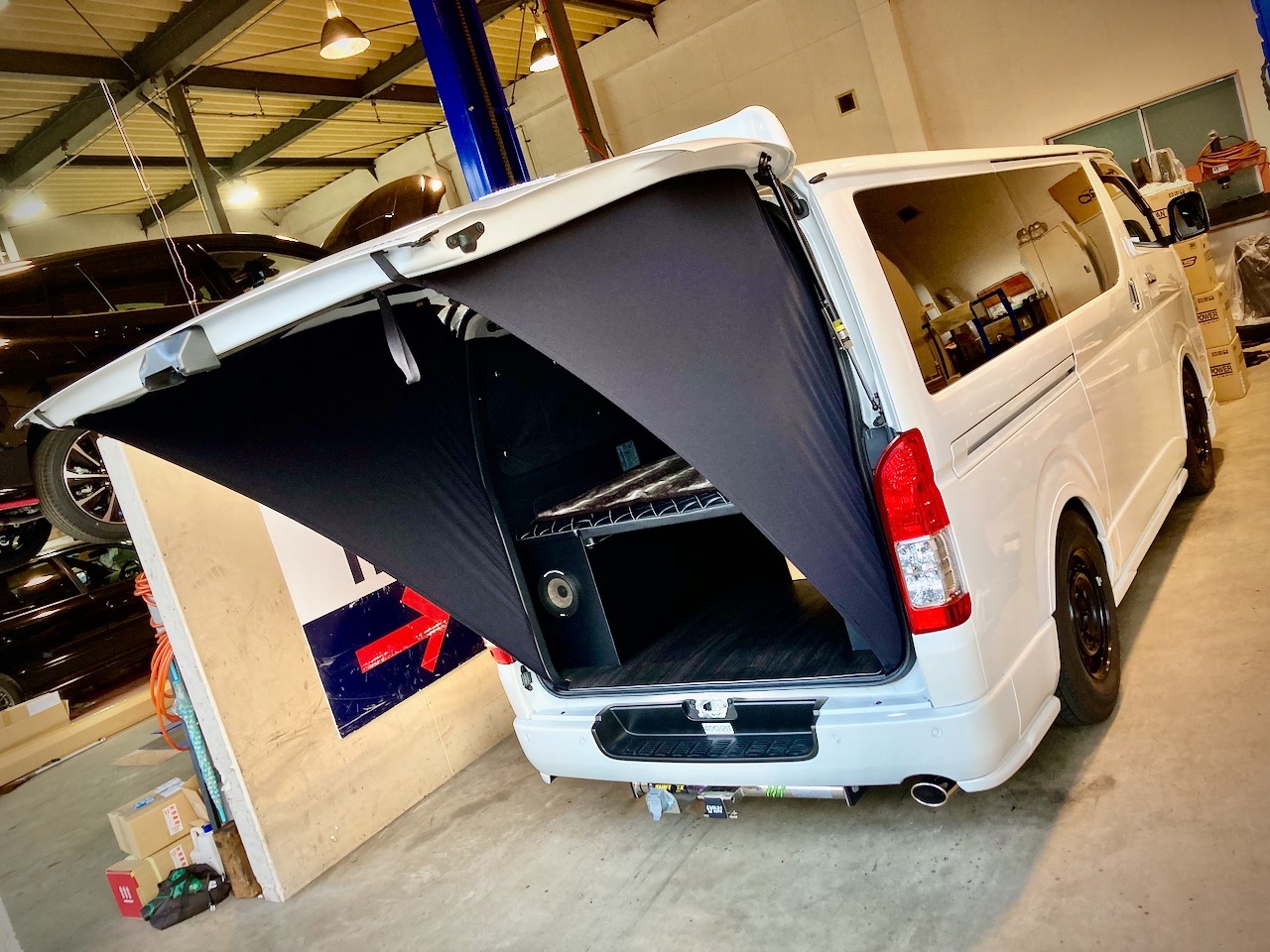 GDH206V TOYOTA HIACE ✖ AIZU-BLOCKER & STOPPER | ☆メモらんだむ