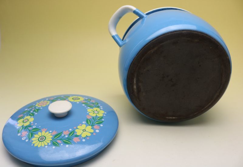 KOCKUMSコクムス/ホーロー両手鍋 - 北欧雑貨と北欧食器の通販サイト